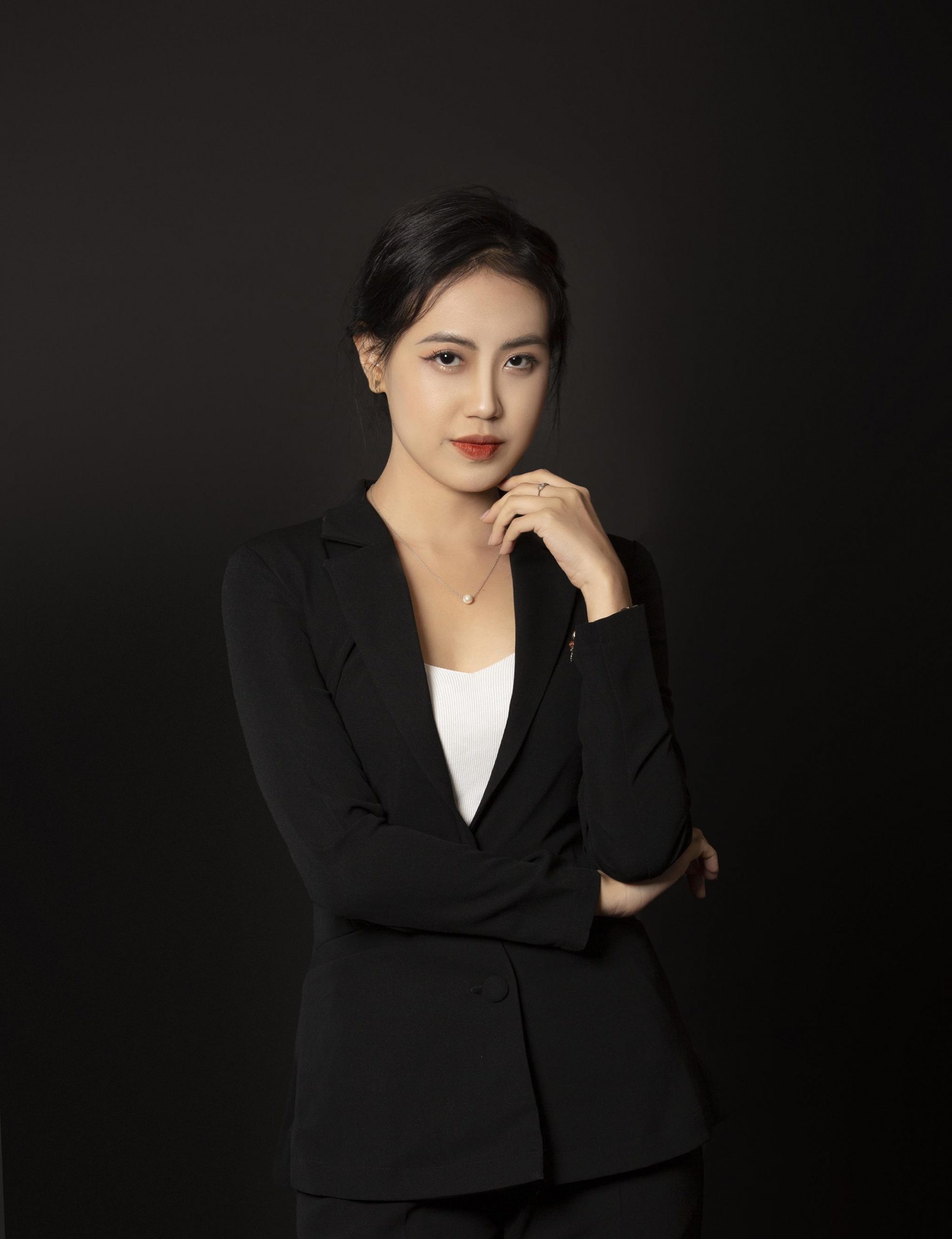Ms. THUY